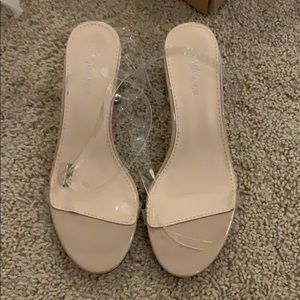 Brand new clear strap chunk heel